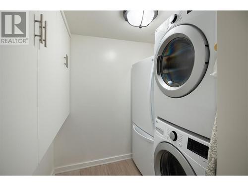 10529 Powley Court Unit# 102, Lake Country, BC - Indoor Photo Showing Laundry Room