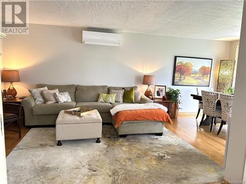602 4Ieme Avenue, Grand-Sault/Grand Falls, NB - Indoor Photo Showing Living Room