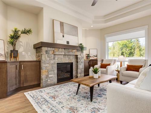 1157 Lee Rd, Parksville, BC - Indoor Photo Showing Living Room With Fireplace