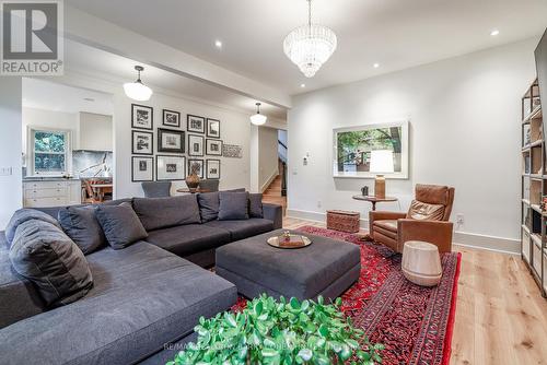 23 Lytton Boulevard, Toronto, ON - Indoor Photo Showing Living Room