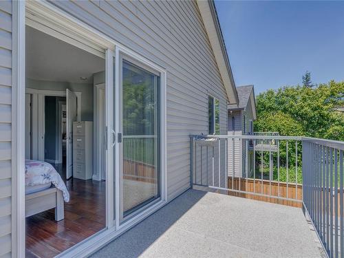 678 Winchester Ave, Nanaimo, BC - Outdoor With Exterior