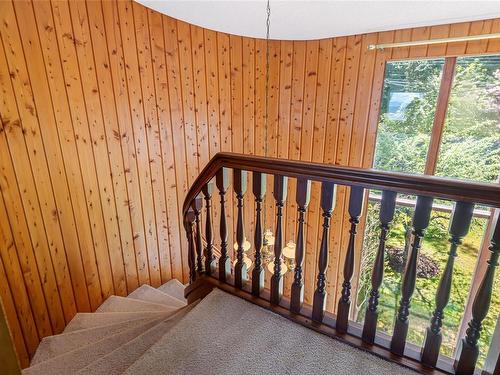 1141 Butterball Dr, Qualicum Beach, BC - Indoor Photo Showing Other Room