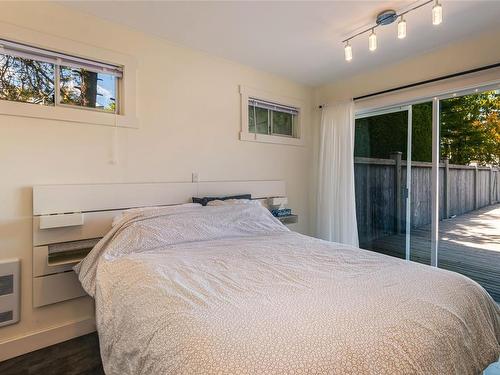 1141 Butterball Dr, Qualicum Beach, BC - Indoor Photo Showing Bedroom