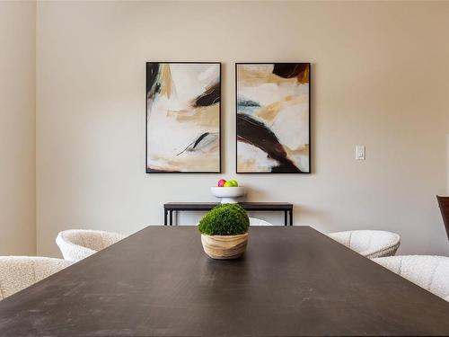 1163 Lee Rd, Parksville, BC - Indoor Photo Showing Dining Room