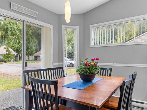 29-1135 Resort Dr, Parksville, BC - Indoor Photo Showing Dining Room