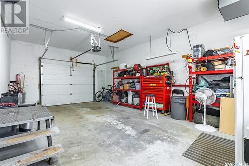 2 Blue Place, Saskatoon, SK - Indoor Photo Showing Garage