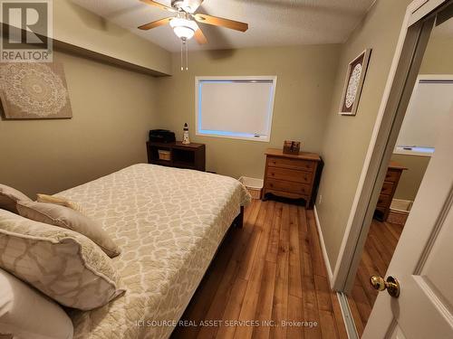 305 Mariners Way, Collingwood, ON - Indoor Photo Showing Bedroom
