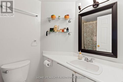 1204 - 2901 Kipling Avenue, Toronto, ON - Indoor Photo Showing Bathroom