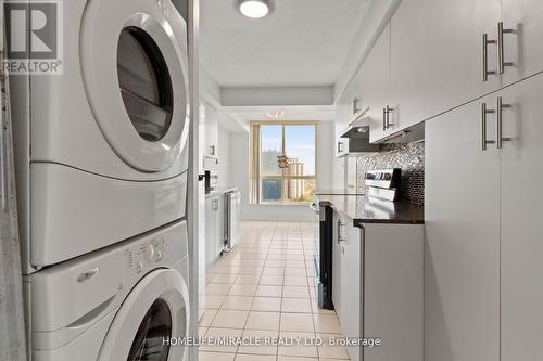 1204 - 2901 Kipling Avenue, Toronto, ON - Indoor Photo Showing Laundry Room