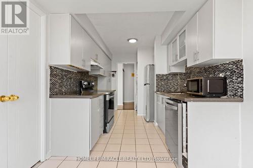 1204 - 2901 Kipling Avenue, Toronto, ON - Indoor Photo Showing Kitchen With Upgraded Kitchen