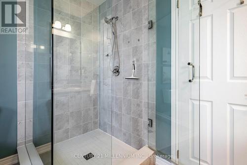 677 Mcmullen Street, Shelburne, ON - Indoor Photo Showing Bathroom