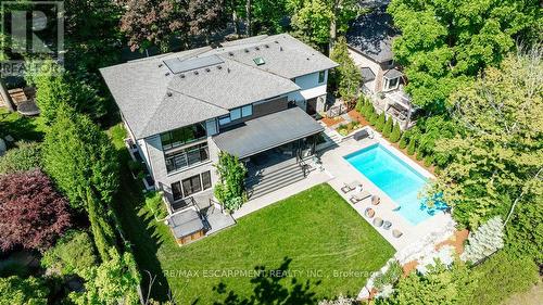 1293 Woodland Avenue, Mississauga, ON - Outdoor With In Ground Pool