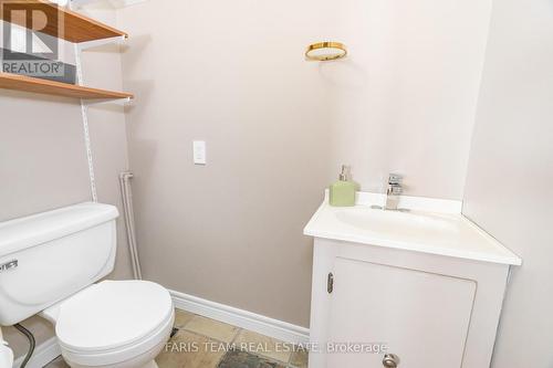 1059 Torpitt Road, Severn, ON - Indoor Photo Showing Bathroom