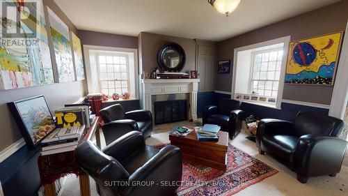 1745 Kilally Road, London, ON - Indoor Photo Showing Living Room With Fireplace