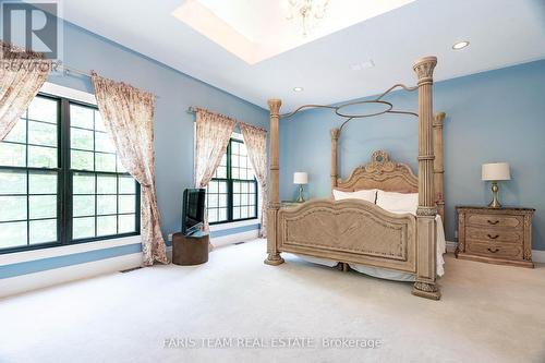 1826 Quantz Crescent, Innisfil, ON - Indoor Photo Showing Bedroom