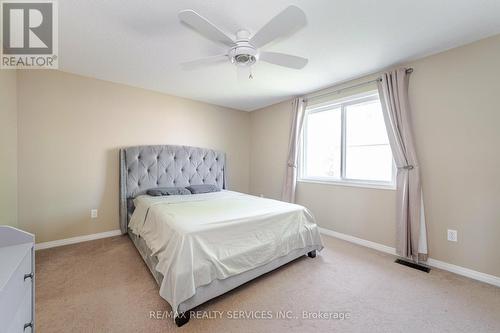 32 Chantler Road, New Tecumseth, ON - Indoor Photo Showing Bedroom