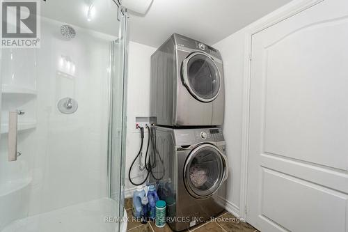 32 Chantler Road W, New Tecumseth, ON - Indoor Photo Showing Laundry Room