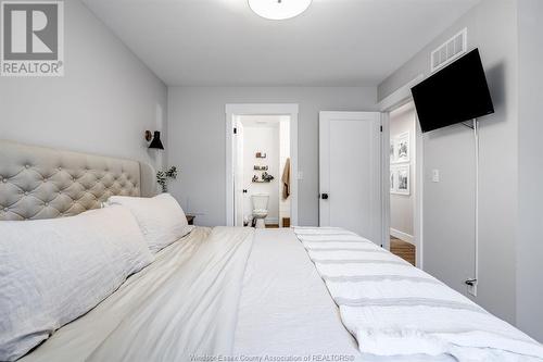 84 Foster Street, Wheatley, ON - Indoor Photo Showing Bedroom