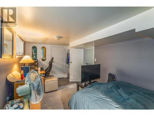 928 Wilson Avenue, Kelowna, BC - Indoor Photo Showing Bedroom