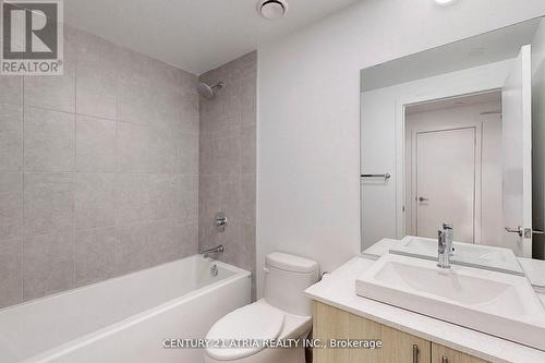 906 - 1195 The Queensway Street, Toronto, ON - Indoor Photo Showing Bathroom