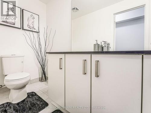 607 - 11611 Yonge Street, Richmond Hill, ON - Indoor Photo Showing Bathroom