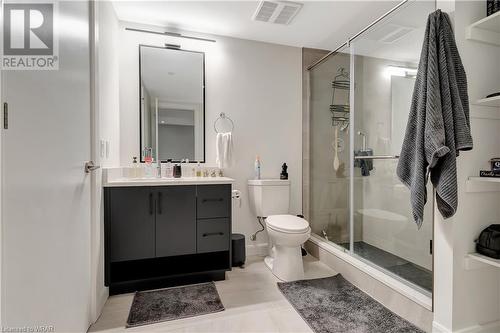 741 King Street W Unit# 104, Kitchener, ON - Indoor Photo Showing Bathroom