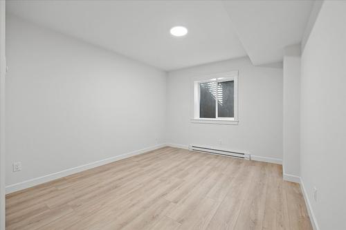 4619 Fordham Road, Kelowna, BC - Indoor Photo Showing Other Room