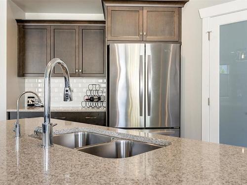 3112 Riesling Way, West Kelowna, BC - Indoor Photo Showing Kitchen With Double Sink With Upgraded Kitchen