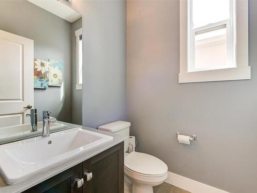 3112 Riesling Way, West Kelowna, BC - Indoor Photo Showing Bathroom