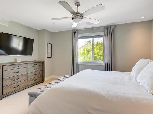 3112 Riesling Way, West Kelowna, BC - Indoor Photo Showing Bedroom