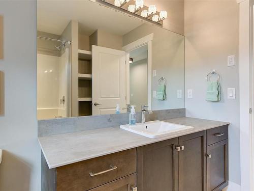 3112 Riesling Way, West Kelowna, BC - Indoor Photo Showing Bathroom