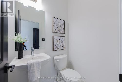 28 Basil Crescent, Middlesex Centre (Ilderton), ON - Indoor Photo Showing Bathroom