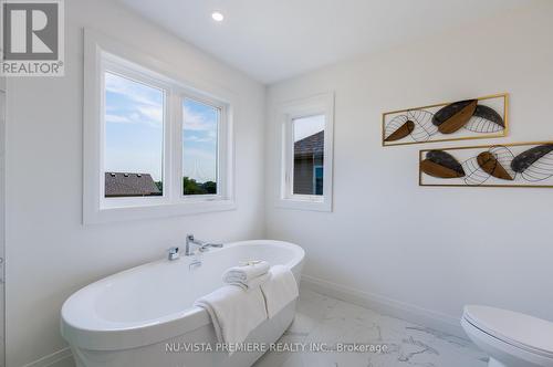 28 Basil Crescent, Middlesex Centre (Ilderton), ON - Indoor Photo Showing Bathroom