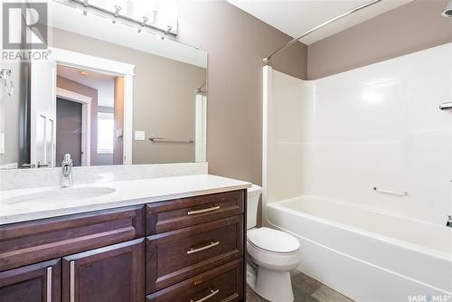 111A 108Th Street W, Saskatoon, SK - Indoor Photo Showing Bathroom