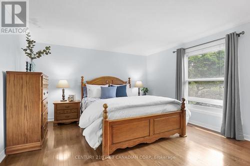 75 - 50 Fiddlers Green Road, London, ON - Indoor Photo Showing Bedroom