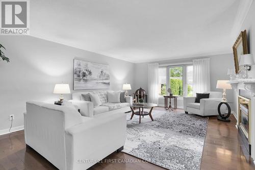 75 - 50 Fiddlers Green Road, London, ON - Indoor Photo Showing Living Room