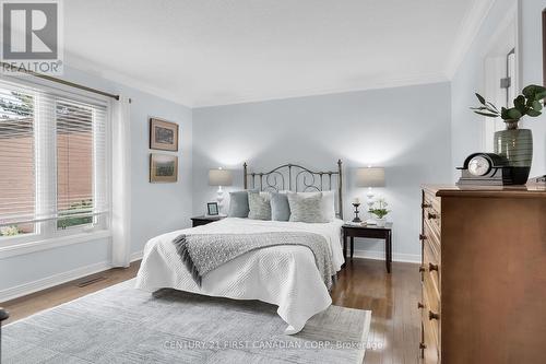 75 - 50 Fiddlers Green Road, London, ON - Indoor Photo Showing Bedroom