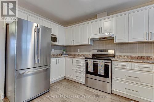 24 - 335 Lighthouse Road, London, ON - Indoor Photo Showing Kitchen