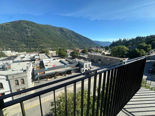 505 - 514 Victoria Street, Nelson, BC - Outdoor With View