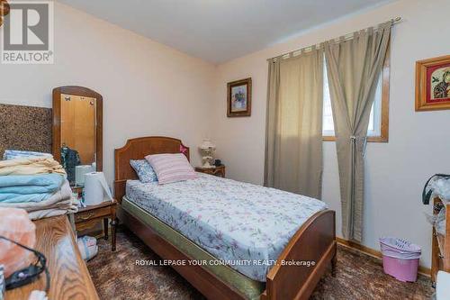 27 Valia Road, Toronto, ON - Indoor Photo Showing Bedroom