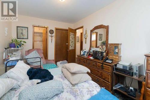 27 Valia Road, Toronto, ON - Indoor Photo Showing Bedroom