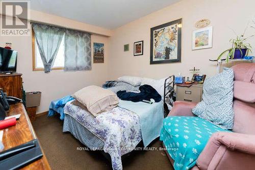 27 Valia Road, Toronto, ON - Indoor Photo Showing Bedroom