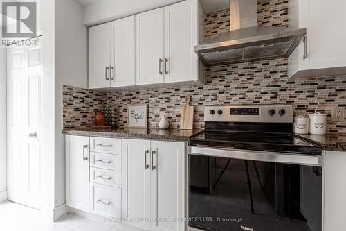 78 - 1240 Westview Terrace, Oakville, ON - Indoor Photo Showing Kitchen