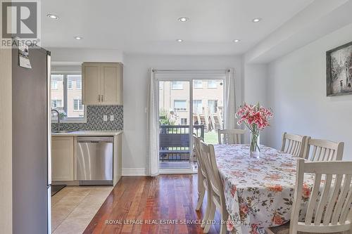 129 - 7360 Zinnia Place E, Mississauga, ON - Indoor Photo Showing Dining Room