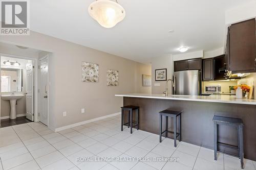 17 Francis Lundy Street, Brampton, ON - Indoor Photo Showing Kitchen With Upgraded Kitchen