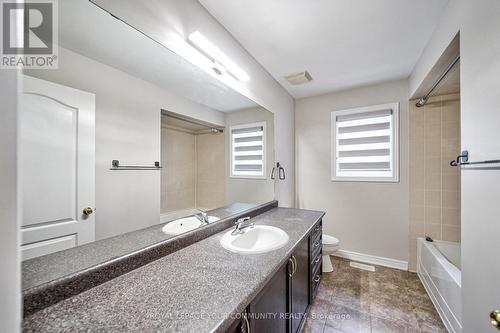 1094 Agram Drive, Oakville, ON - Indoor Photo Showing Bathroom