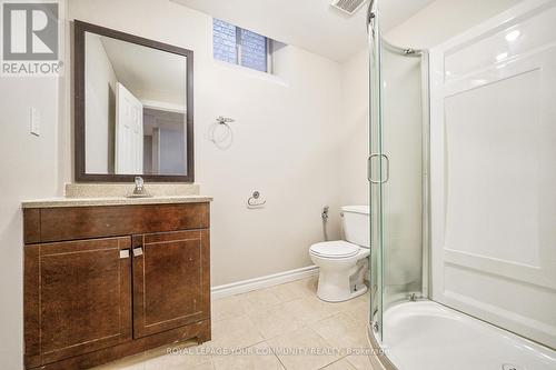 1094 Agram Drive, Oakville, ON - Indoor Photo Showing Bathroom