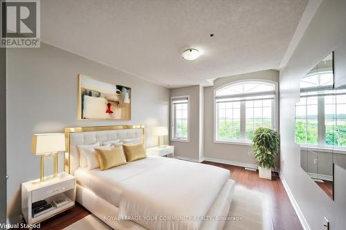 1094 Agram Drive, Oakville, ON - Indoor Photo Showing Bedroom