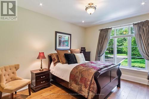 2050 Dickson Road, Mississauga, ON - Indoor Photo Showing Bedroom