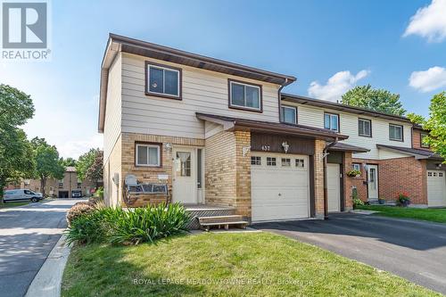 437 Ontario Street N, Milton, ON - Outdoor With Facade